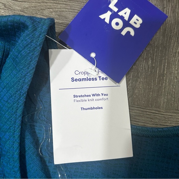 NWT JoyLab Women's Cropped Seamless Long Sleeve Tee Size XXL - Picture 3 of 6